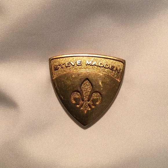 Steve Madden Puffer Coat - Picture 7 of 7